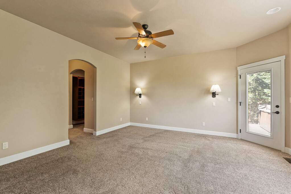 5 Bedroom Single Family Home/House's Image 20