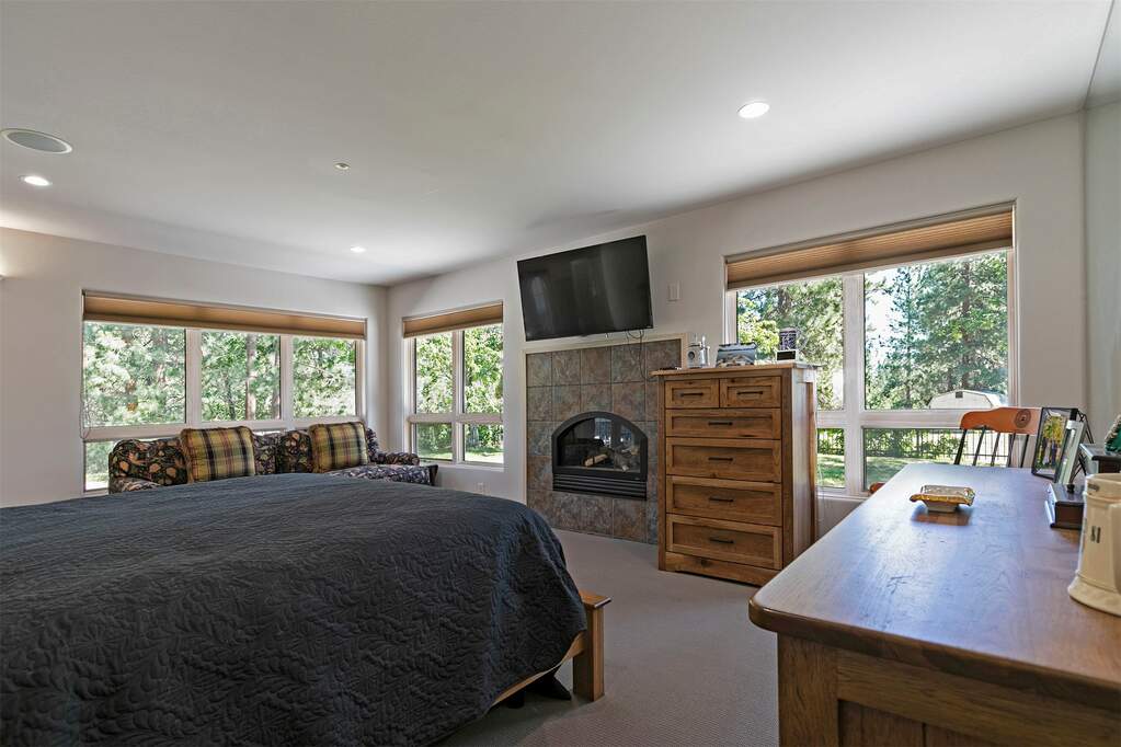 3 Bedroom Single Family Home/House's Image 27