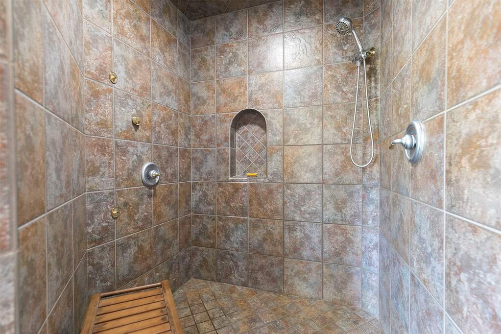 3 Bedroom Single Family Home/House's Image 28