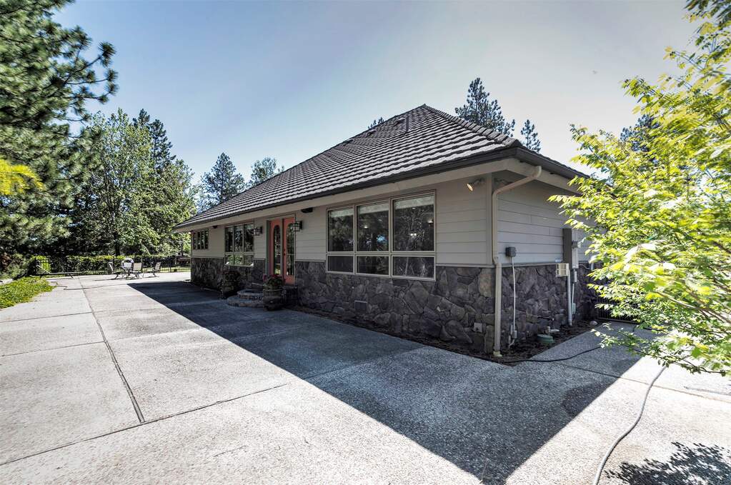 3 Bedroom Single Family Home/House's Image 47