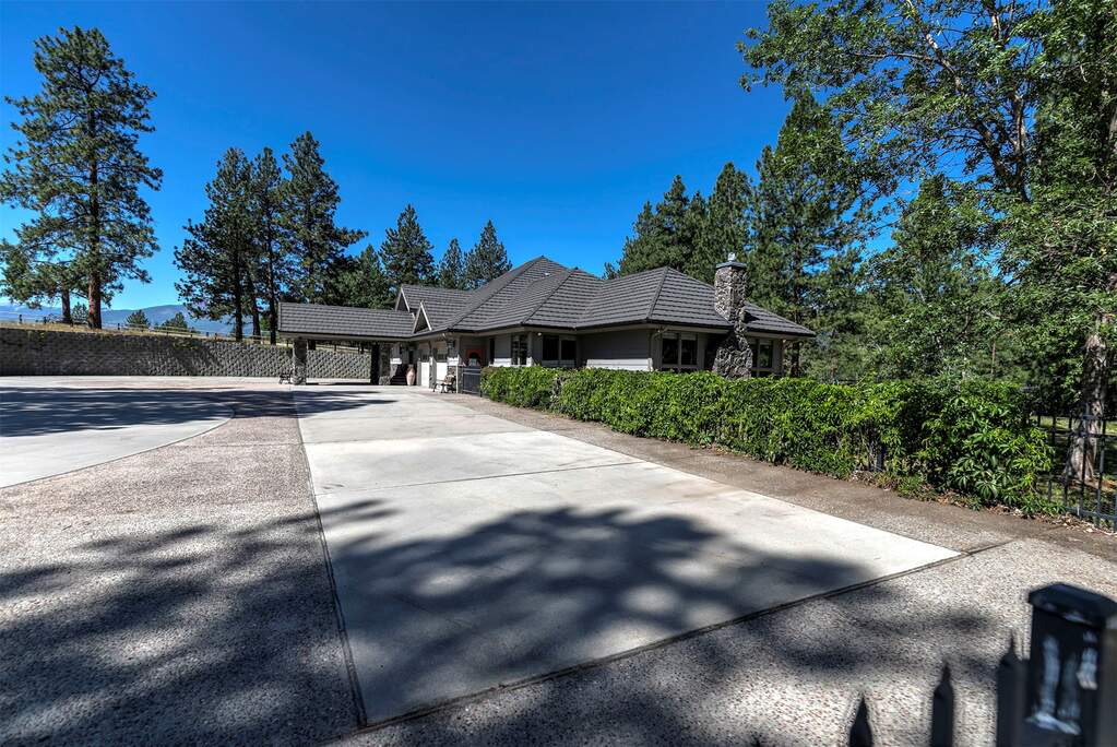 3 Bedroom Single Family Home/House's Image 48