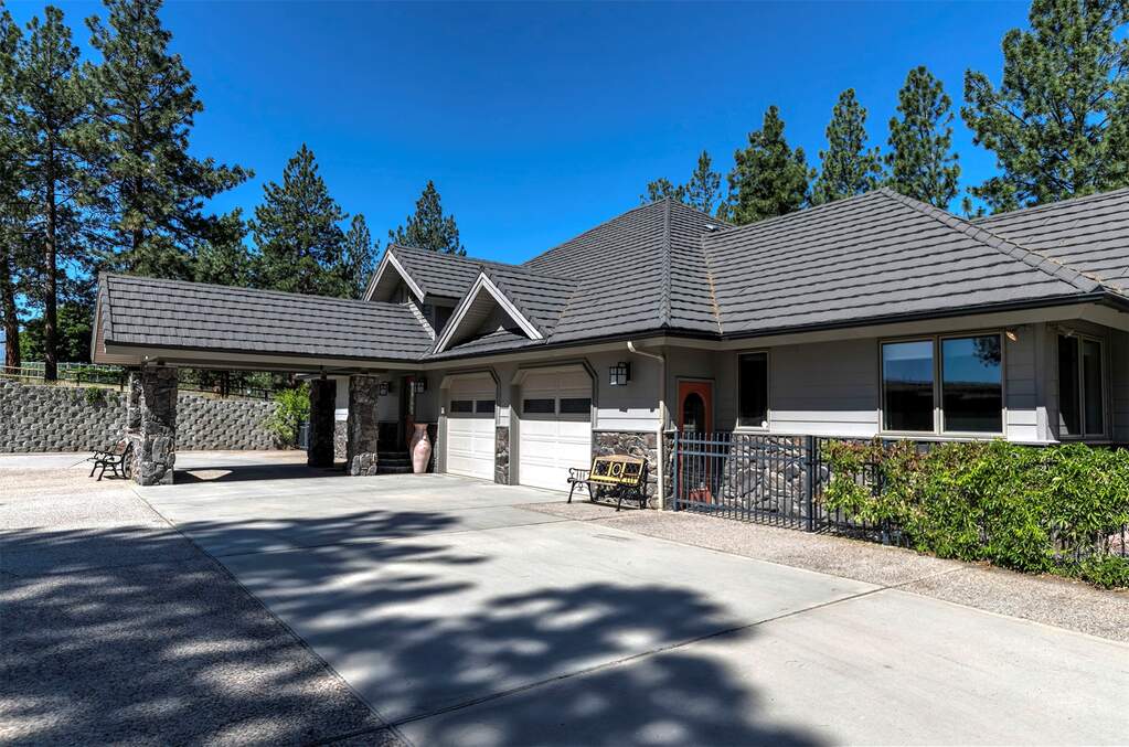3 Bedroom Single Family Home/House's Image 49