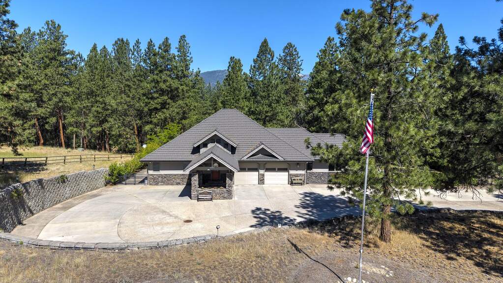 3 Bedroom Single Family Home/House's Image 53
