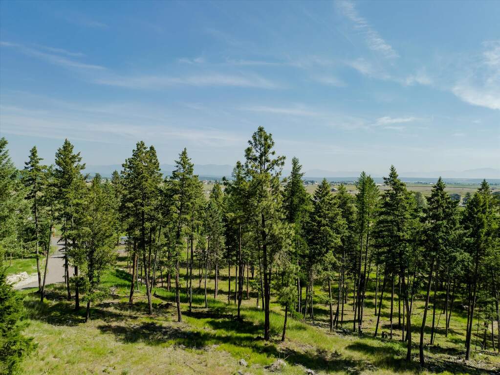 Land/Vacant Land's Image 83