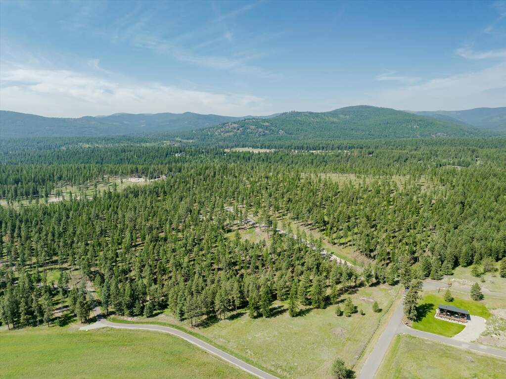 Land/Vacant Land's Image 12