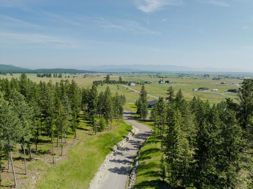 Land/Vacant Land's Image 7
