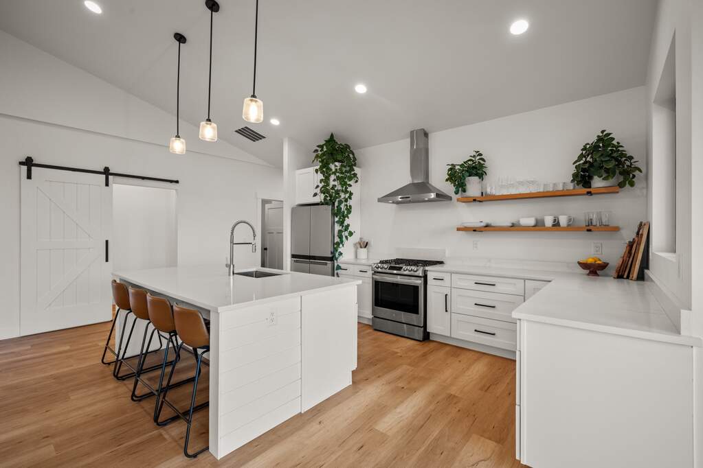 4 Bedroom Single Family Home/House's Image 15