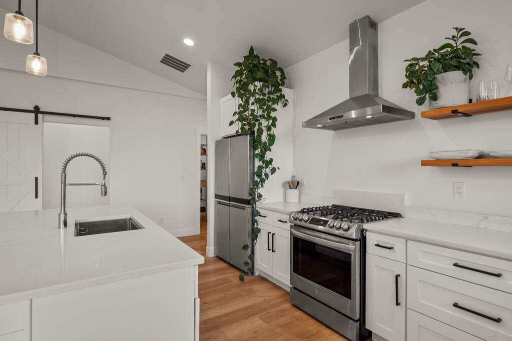 4 Bedroom Single Family Home/House's Image 16