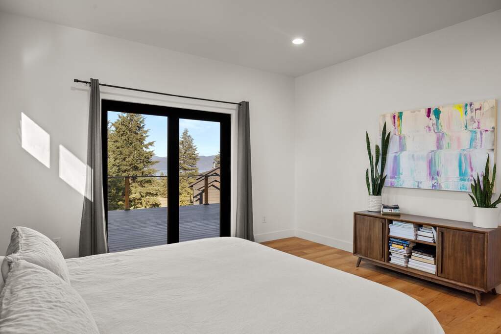 4 Bedroom Single Family Home/House's Image 31