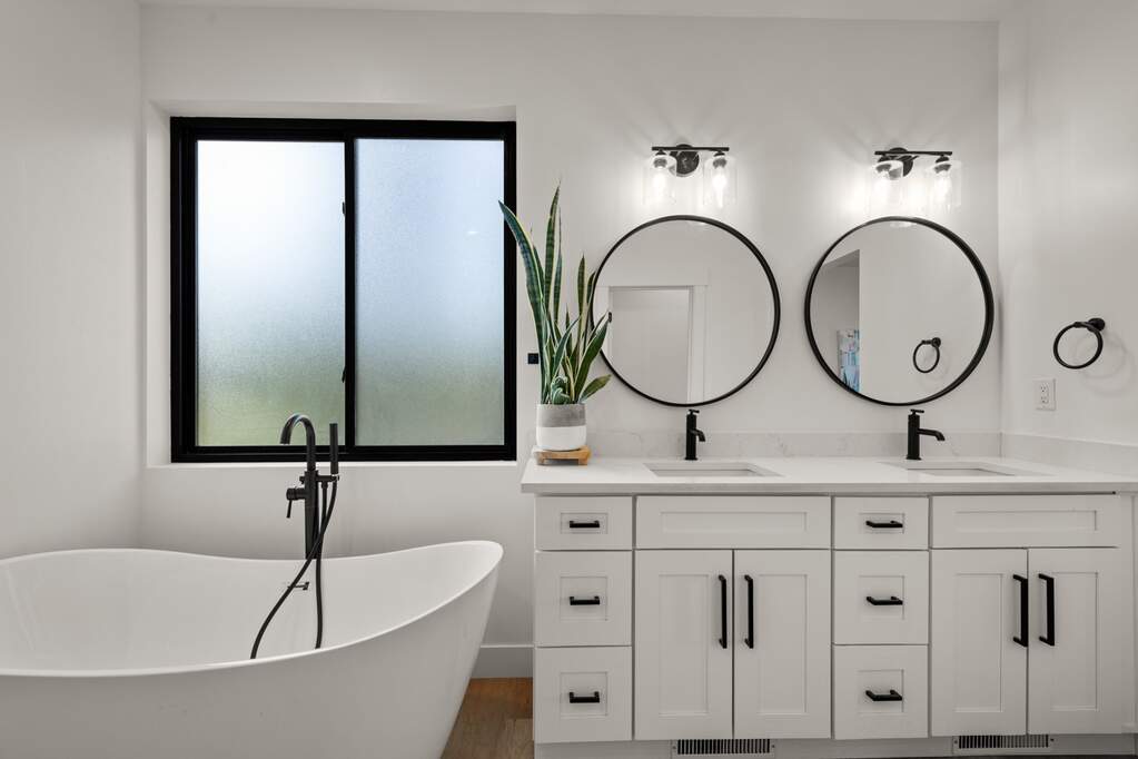 4 Bedroom Single Family Home/House's Image 37