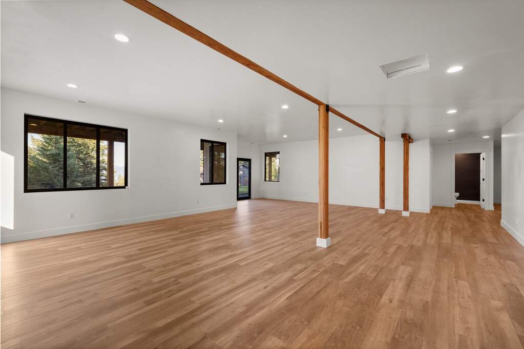 4 Bedroom Single Family Home/House's Image 56