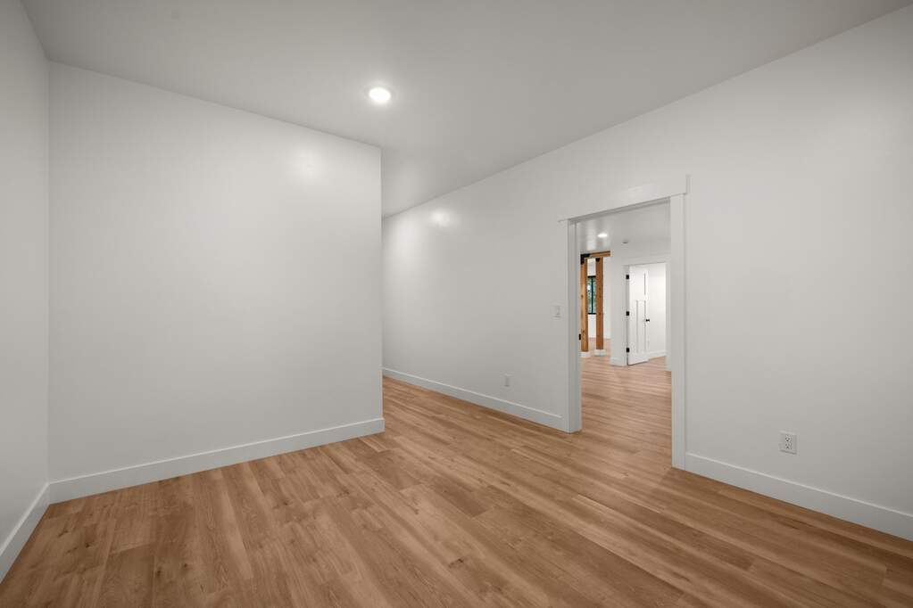 4 Bedroom Single Family Home/House's Image 59