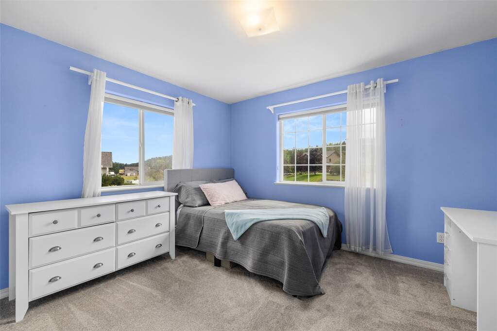 4 Bedroom Single Family Home/House's Image 19