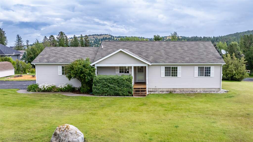 4 Bedroom Single Family Home/House's Image 52