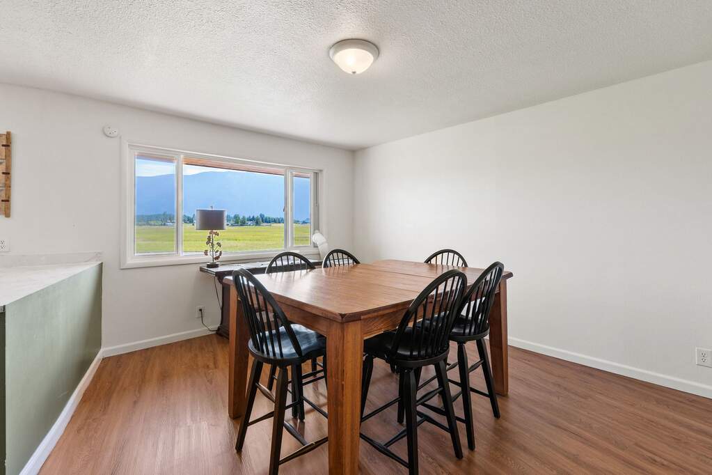 4 Bedroom Single Family Home/House's Image 11