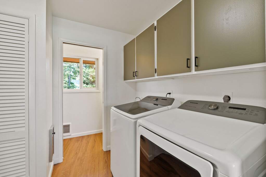 4 Bedroom Single Family Home/House's Image 13
