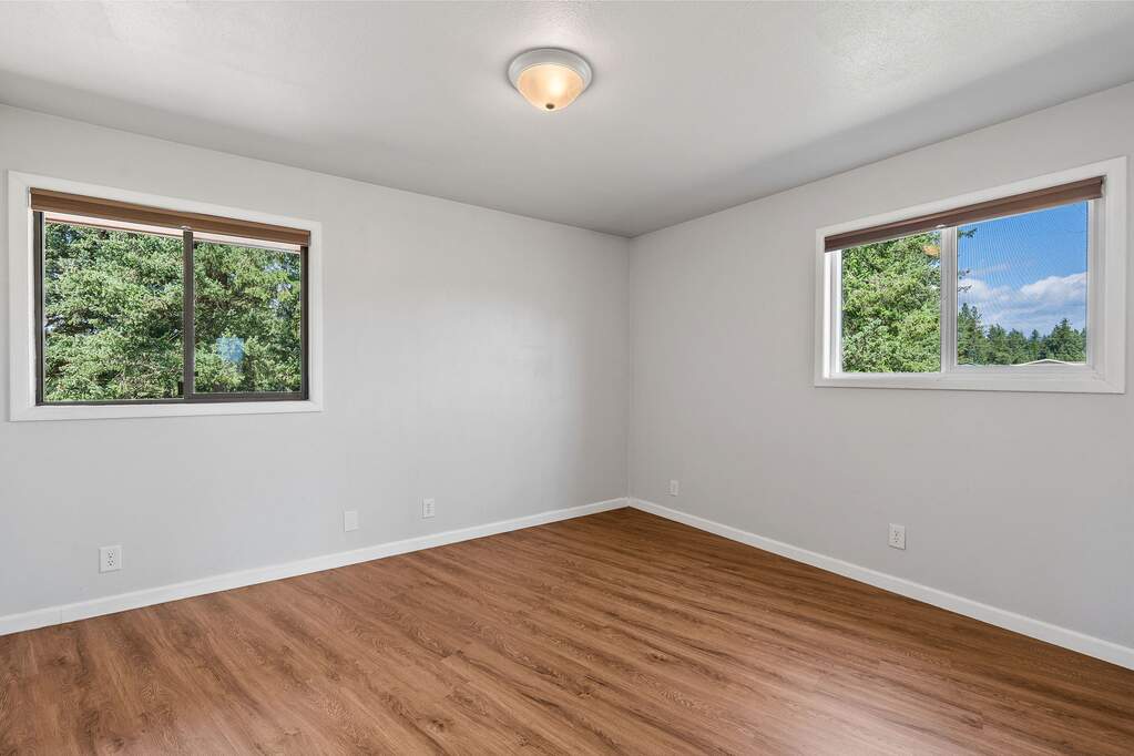 4 Bedroom Single Family Home/House's Image 23