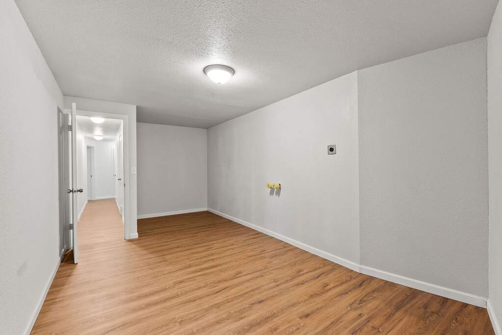 4 Bedroom Single Family Home/House's Image 34