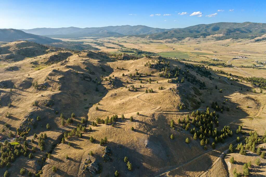 Land/Vacant Land's Image 8