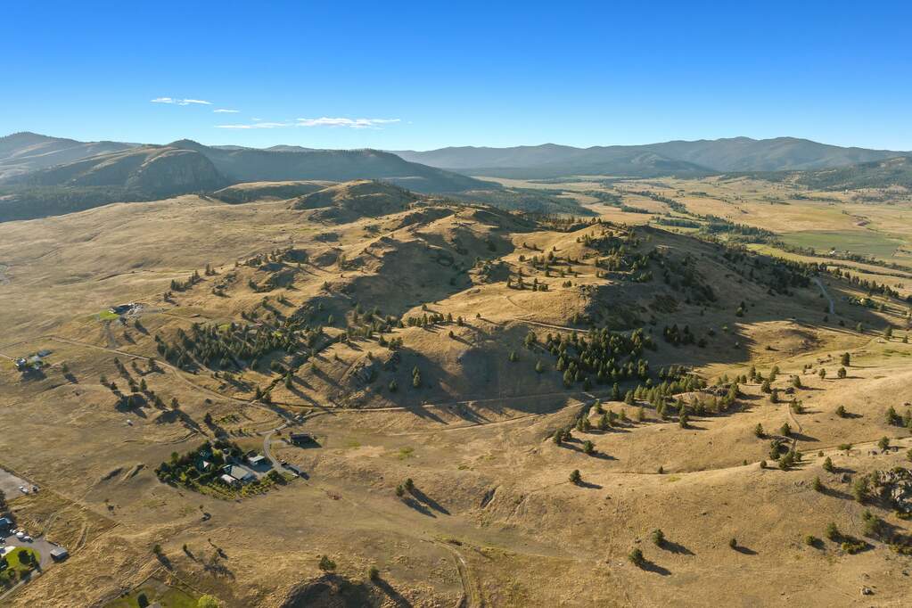 Land/Vacant Land's Image 9