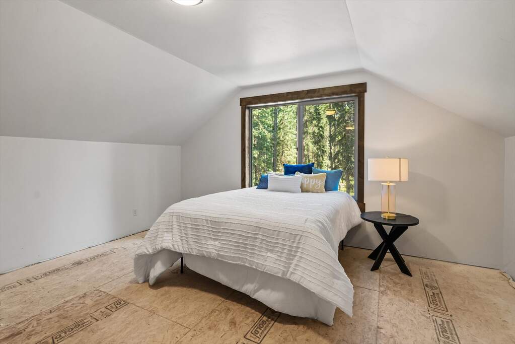 3 Bedroom Single Family Home/House's Image 21