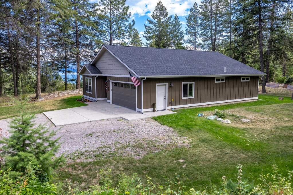 3 Bedroom Single Family Home/House's Image 49