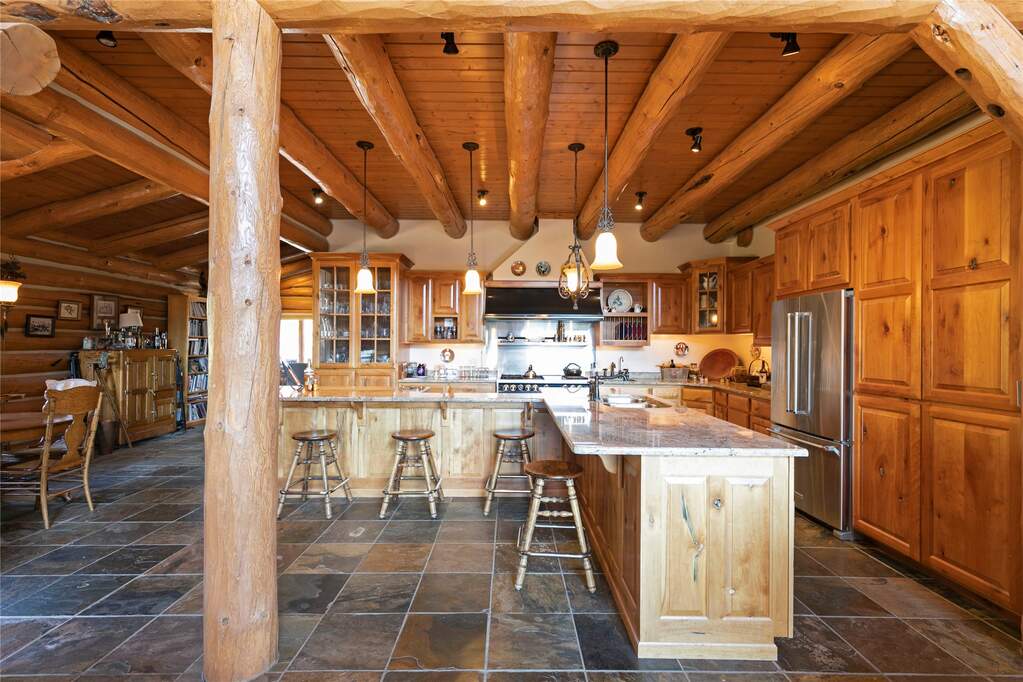 3 Bedroom Single Family Home/House's Image 14