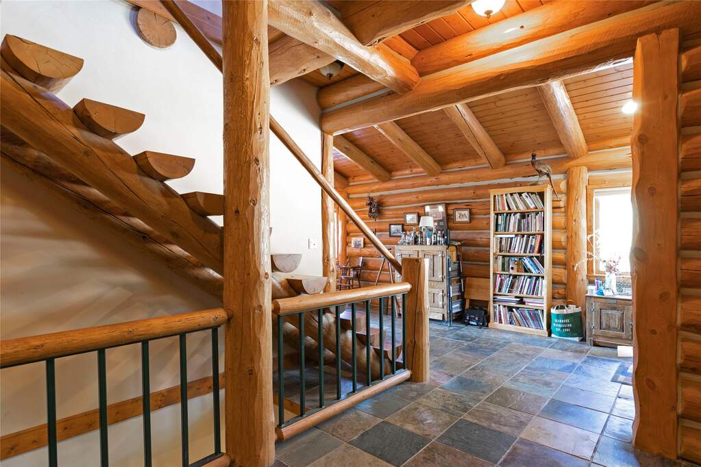 3 Bedroom Single Family Home/House's Image 28