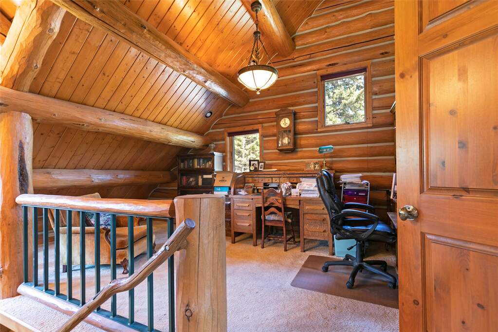 3 Bedroom Single Family Home/House's Image 33