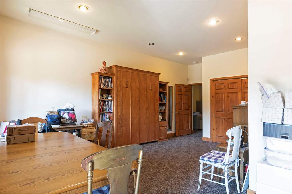 3 Bedroom Single Family Home/House's Image 39