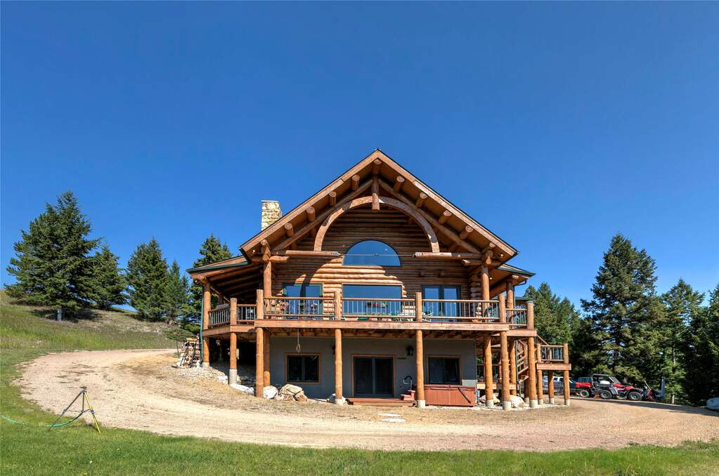 3 Bedroom Single Family Home/House's Image 4