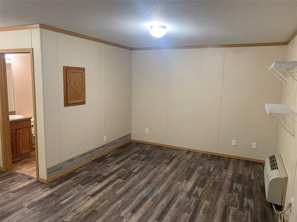 20 Bedroom Multi Unit's Image 3
