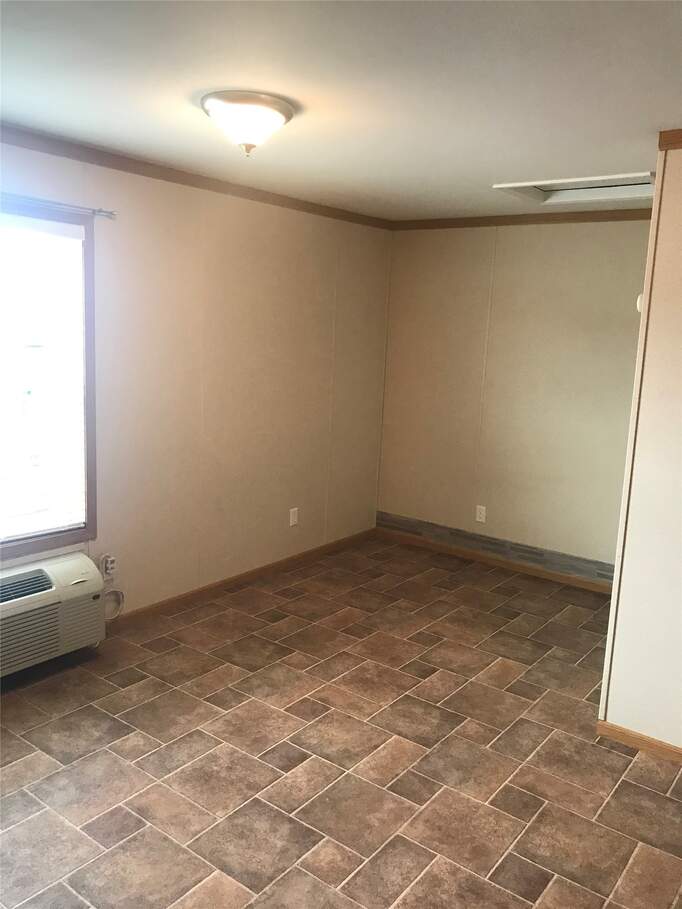 20 Bedroom Multi Unit's Image 6