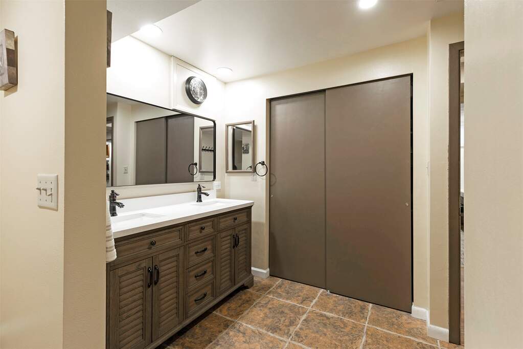 3 Bedroom Single Family Home/House's Image 30