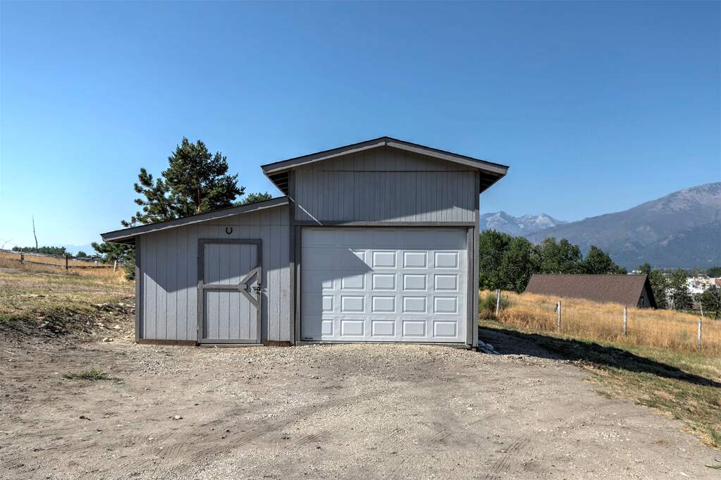 3 Bedroom Single Family Home/House's Image 33