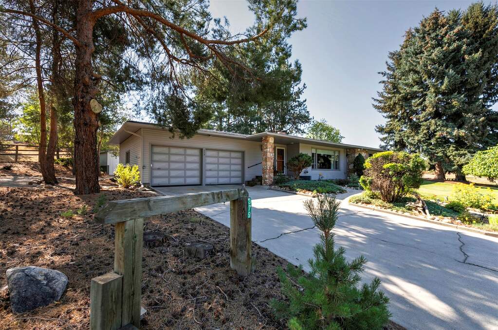 3 Bedroom Single Family Home/House's Image 60