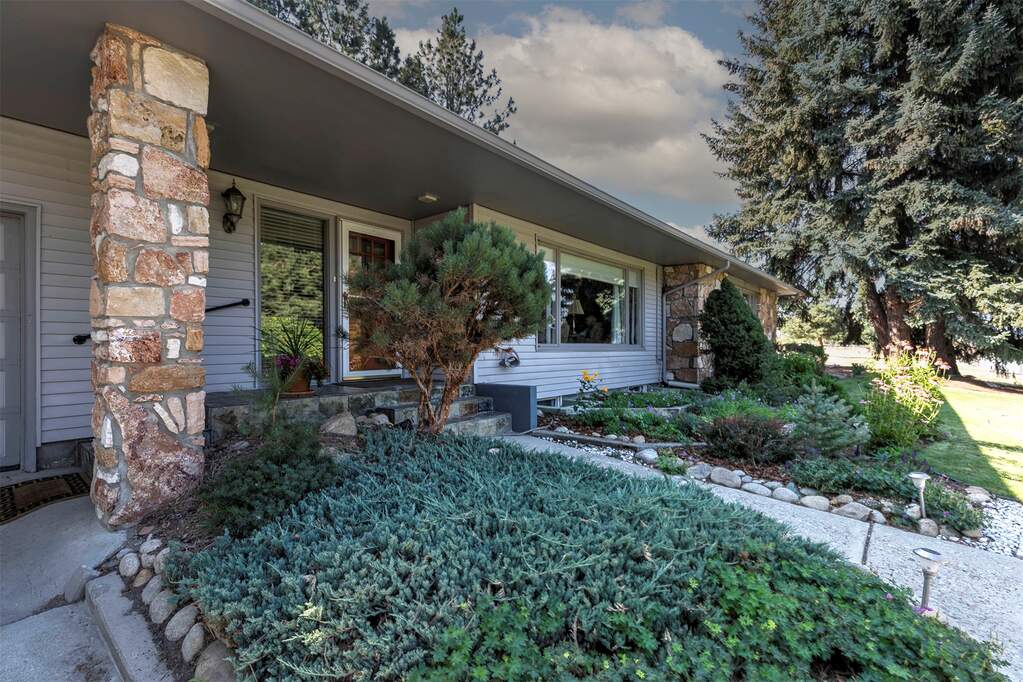 3 Bedroom Single Family Home/House's Image 62