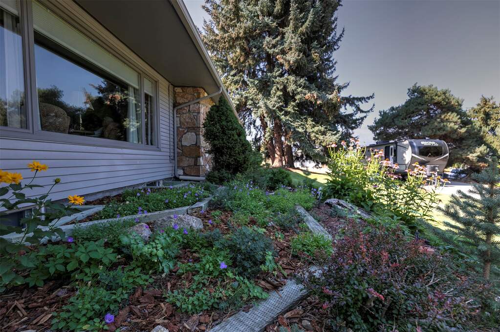 3 Bedroom Single Family Home/House's Image 64