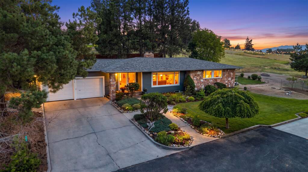 3 Bedroom Single Family Home/House's Image 90