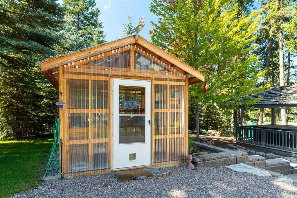 3 Bedroom Single Family Home/House's Image 46
