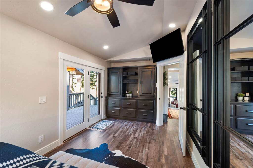 3 Bedroom Single Family Home/House's Image 52