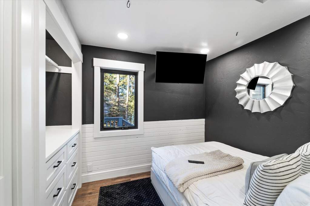 3 Bedroom Single Family Home/House's Image 54
