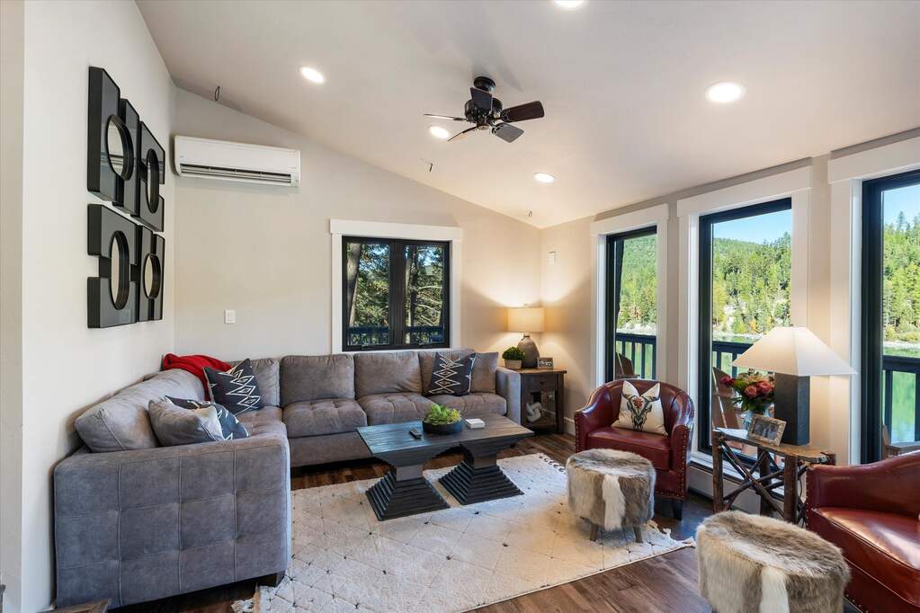 3 Bedroom Single Family Home/House's Image 57