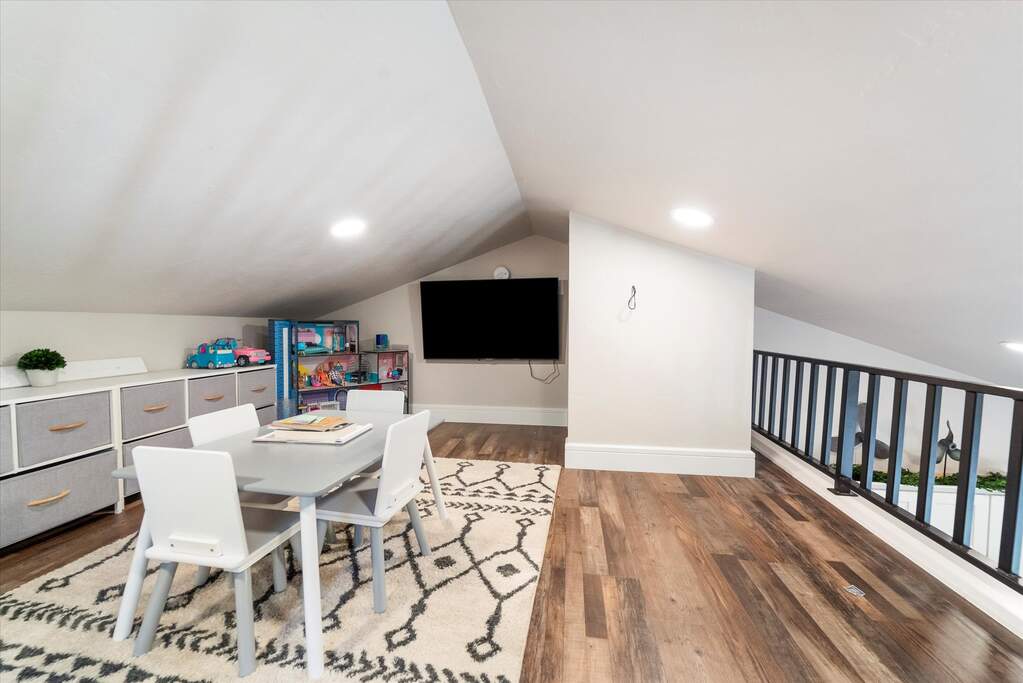 3 Bedroom Single Family Home/House's Image 68