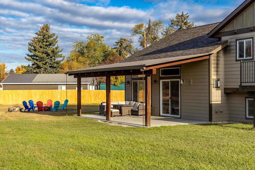 4 Bedroom Single Family Home/House's Image 8