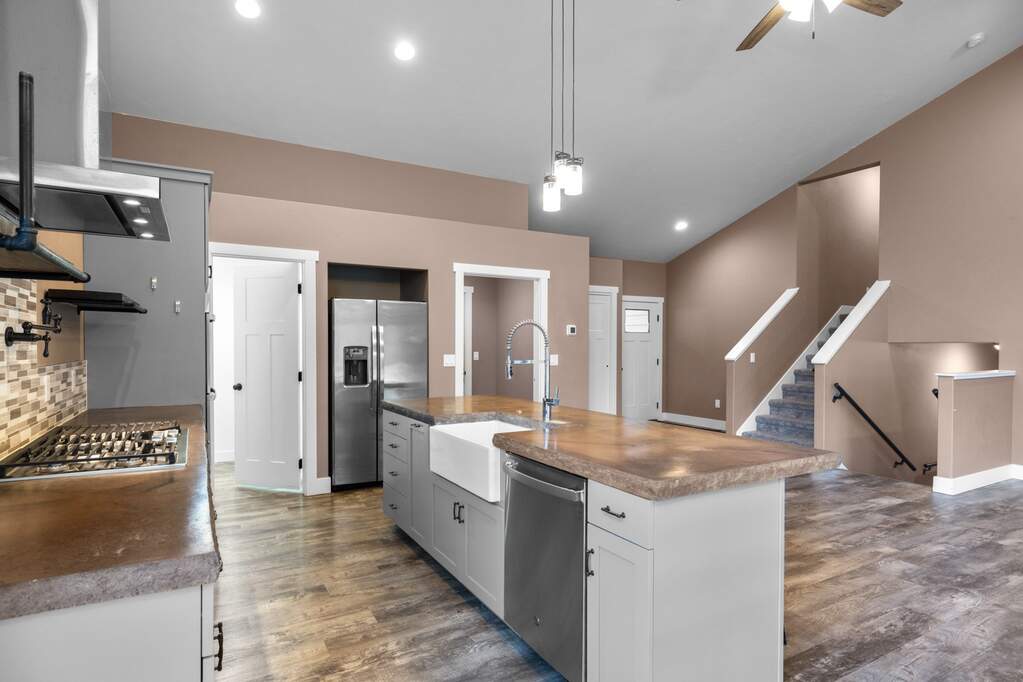 4 Bedroom Single Family Home/House's Image 22