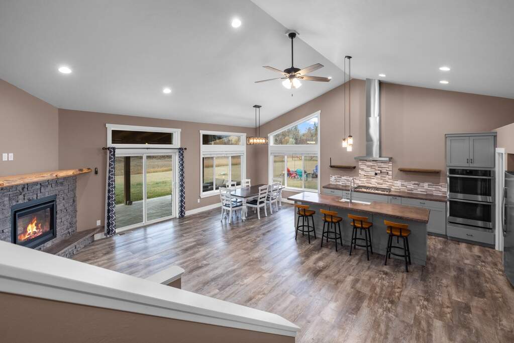 4 Bedroom Single Family Home/House's Image 33