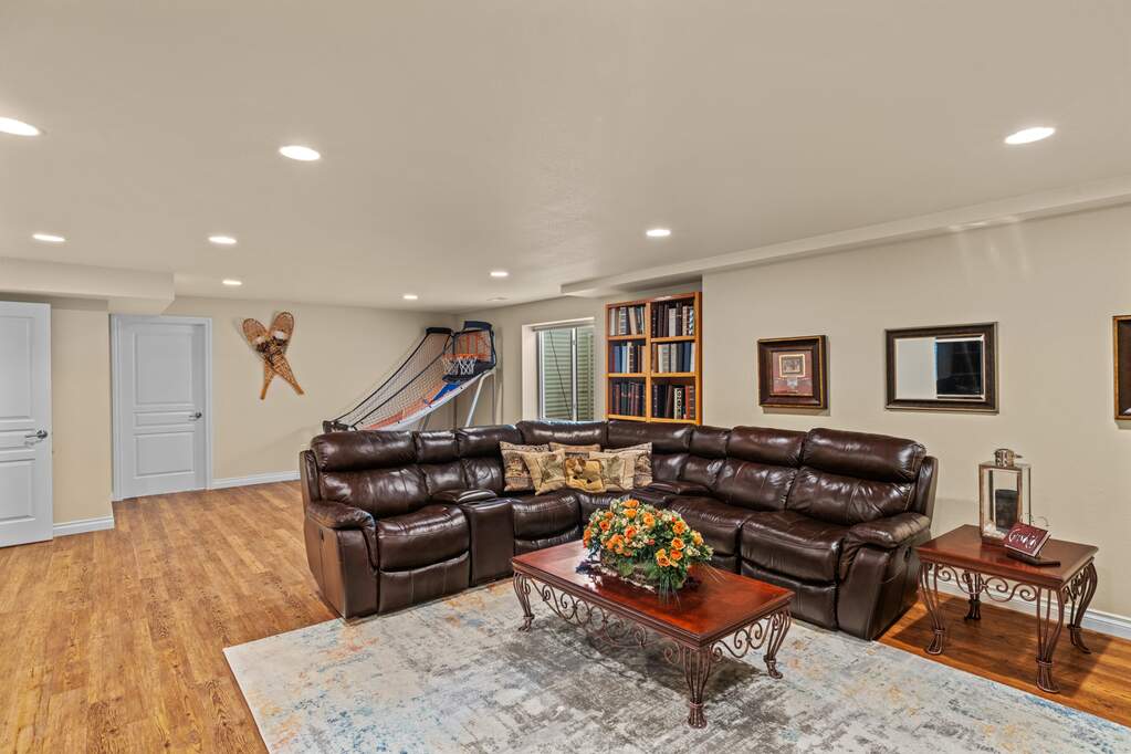 4 Bedroom Villa/Townhouse's Image 28