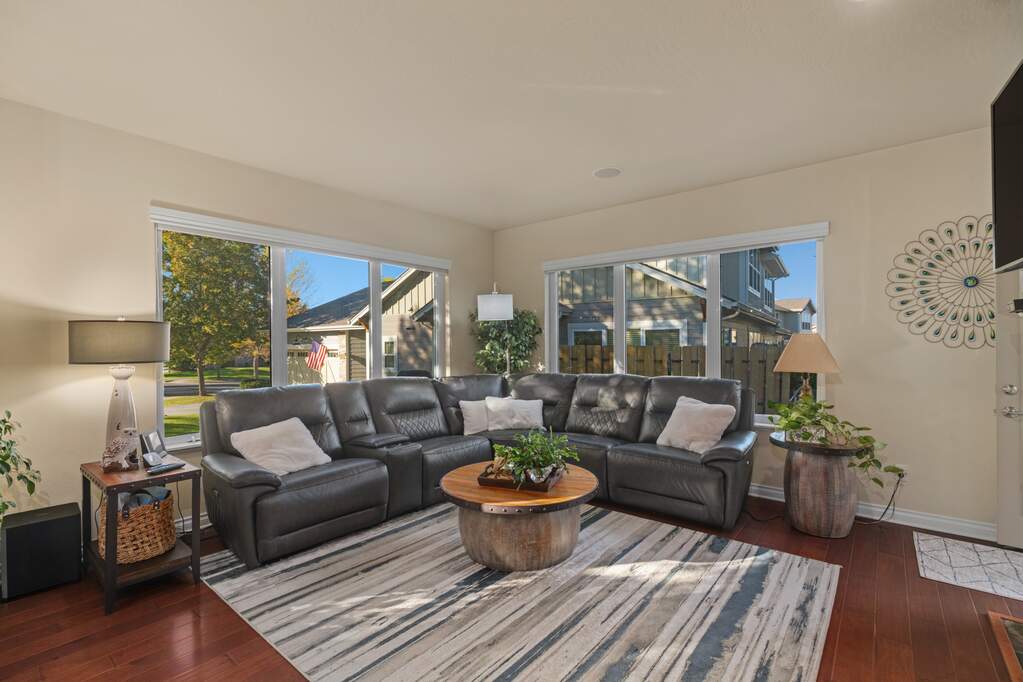 4 Bedroom Villa/Townhouse's Image 5