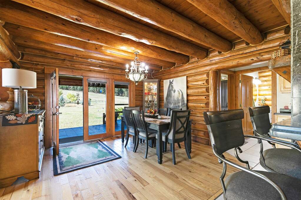3 Bedroom Single Family Home/House's Image 12